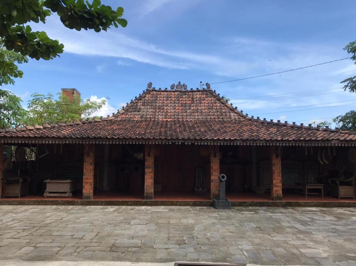 يوغياكارتا Legiyem Homestay المظهر الخارجي الصورة
