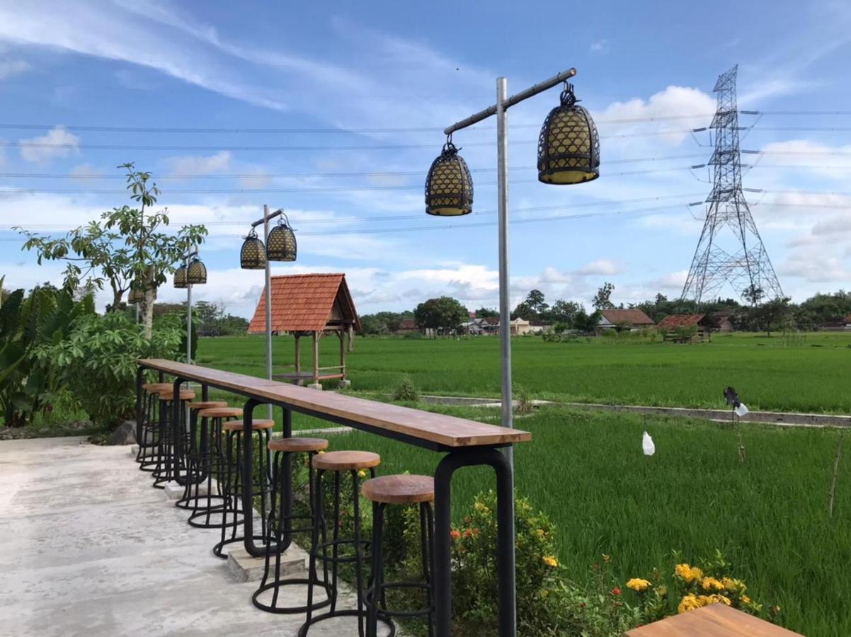 يوغياكارتا Legiyem Homestay المظهر الخارجي الصورة